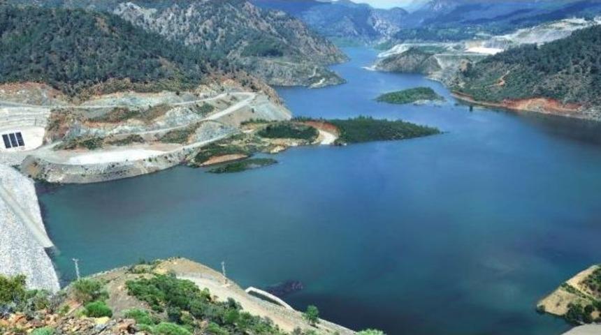 Akk&ouml;pr&uuml; Barajı &Ccedil;evresine Yama&ccedil; Paraş&uuml;t Alanı
