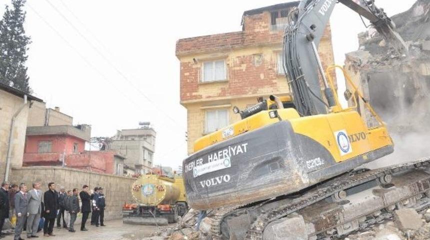 Şahinbey&rsquo;de Tarihi Dokuların Etrafı A&ccedil;ılıyor