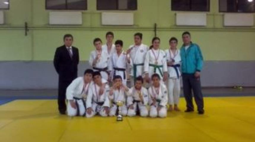 Gedizli Judocular K&uuml;tahya M&uuml;sabakalarında Madalyaları Topladı