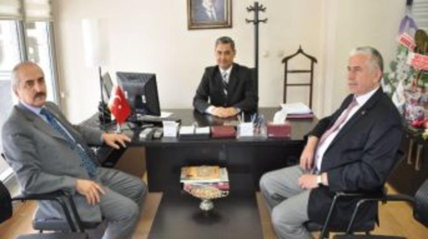 Tosya Vakıfbank Şubesi M&uuml;d&uuml;r&uuml; &Ouml;zdemir&rsquo;e Hayırlı Olsun Ziyareti