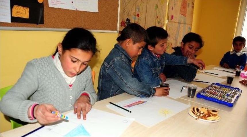 &Ccedil;ataklı &Ouml;ğrenciler Bilgisayarla Buluştu