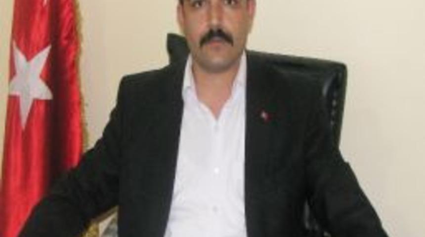 Alparslan T&uuml;rkeş&rsquo;in &Ouml;l&uuml;m&uuml;n&uuml;n 16.yıl D&ouml;n&uuml;m&uuml;