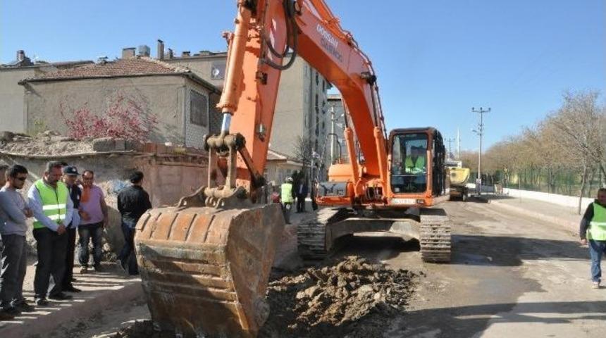 Asfalt İ&ccedil;in &Ccedil;alışmalar Başladı