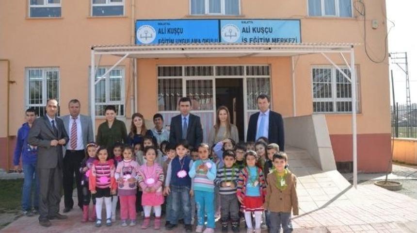 Minikler Engelli &Ouml;ğrencileri Ziyaret Etti