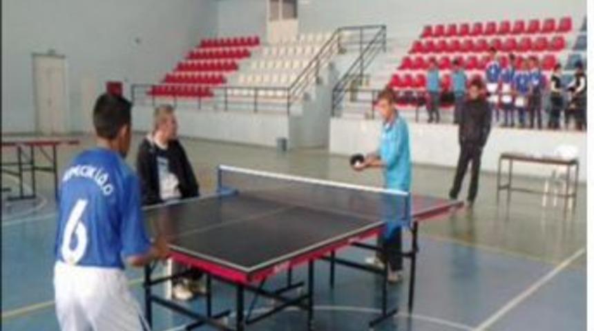 Pasinler'de Masa Tenisi Turnuvası