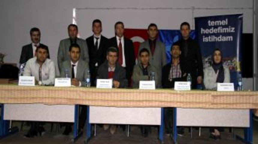 İŞKUR, &Ouml;ğrencileri Meslek Se&ccedil;imi Konusunda Bilgilendiriyor
