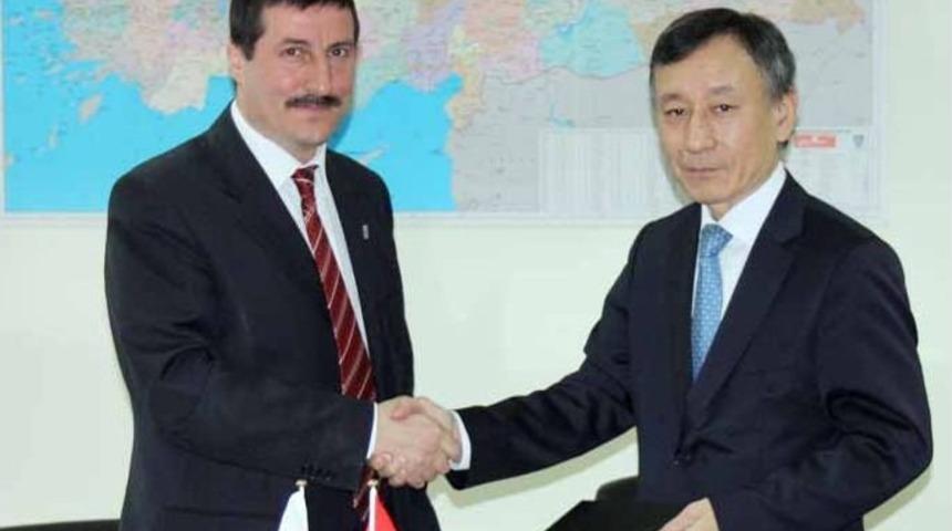 Japonya, ASYA&rsquo;nın Van Ekibine 100 Bin Dolar Hibe Etti