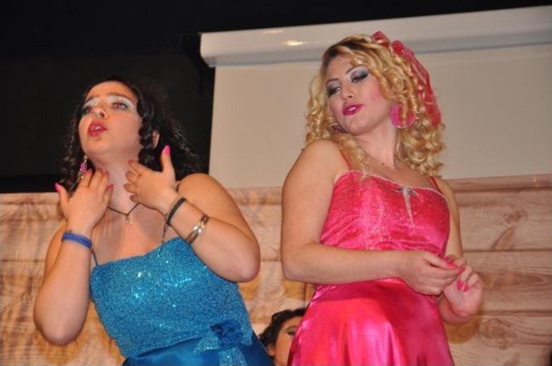 Sarnı&ccedil;&rsquo;ta &lsquo;bir Şehnaz Oyun&rsquo;