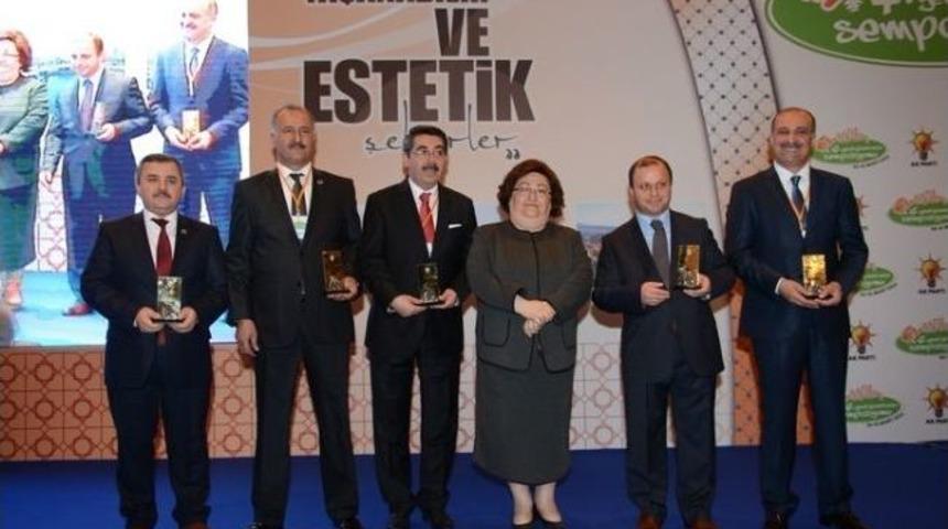 Kula&rsquo;ya Son 4 Yılda İki B&uuml;y&uuml;k &Ouml;d&uuml;l