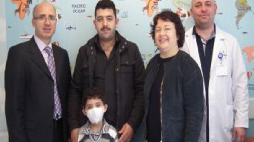 Kardeşinden Aldığı İlikle Hayata Tutundu