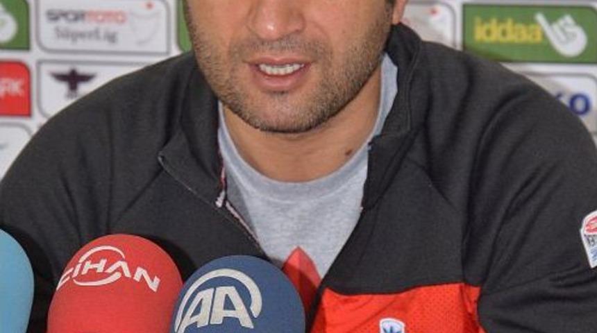 B&uuml;lent Uygun: İ&ccedil;ler Acısı Bir T&uuml;rk Futbolumuz Var