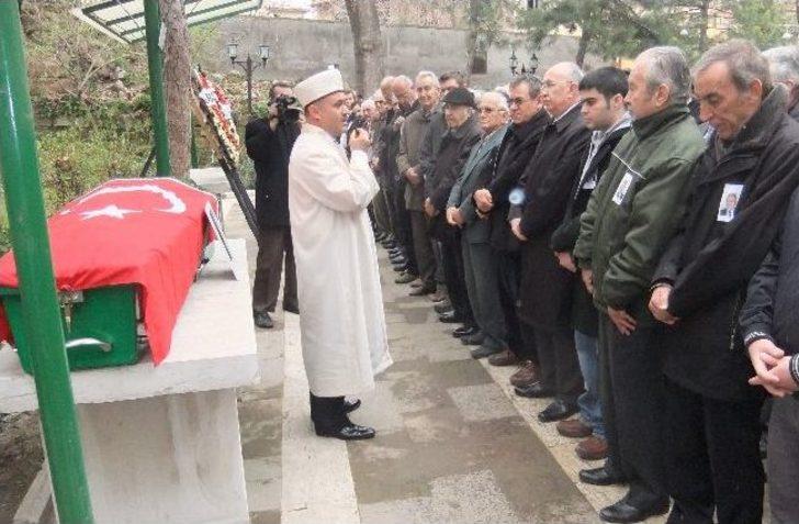 Oktay Aslanapa Son Yolculuğuna Uğurlandı G2