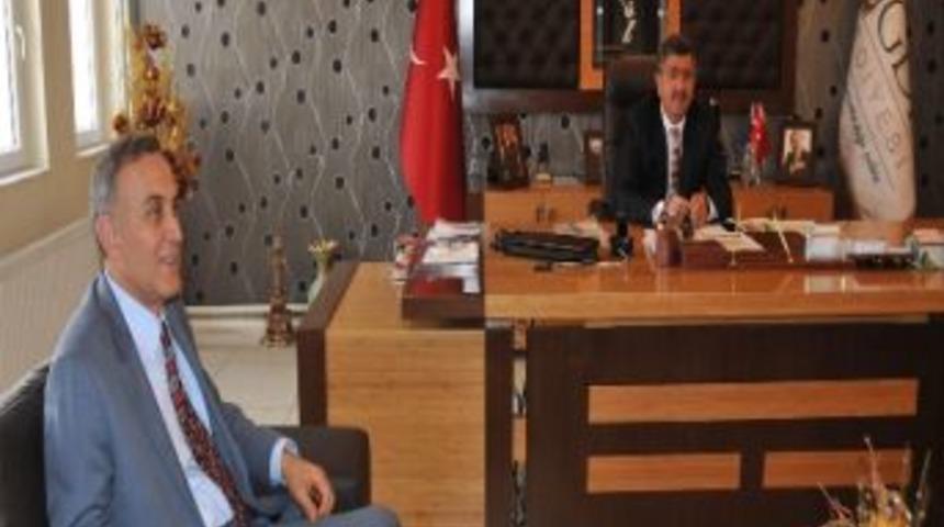 Medaş Genel M&uuml;d&uuml;r&uuml;nden Başkan Akdoğan&rsquo;a Ziyaret