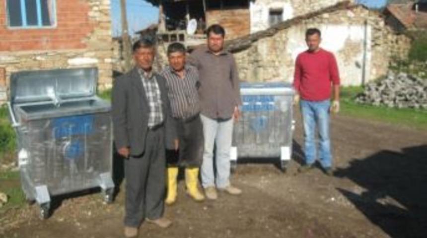 Selviler K&ouml;y&uuml;, &Ccedil;&ouml;p Konteynırı İle Tanıştı