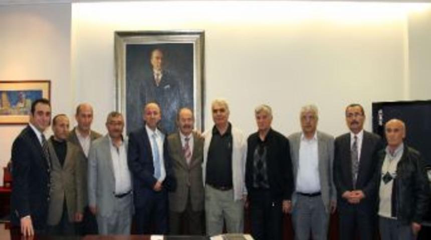 Emirdağlılar&rsquo;dan Başkan B&uuml;y&uuml;kerşen&rsquo;e Ziyaret