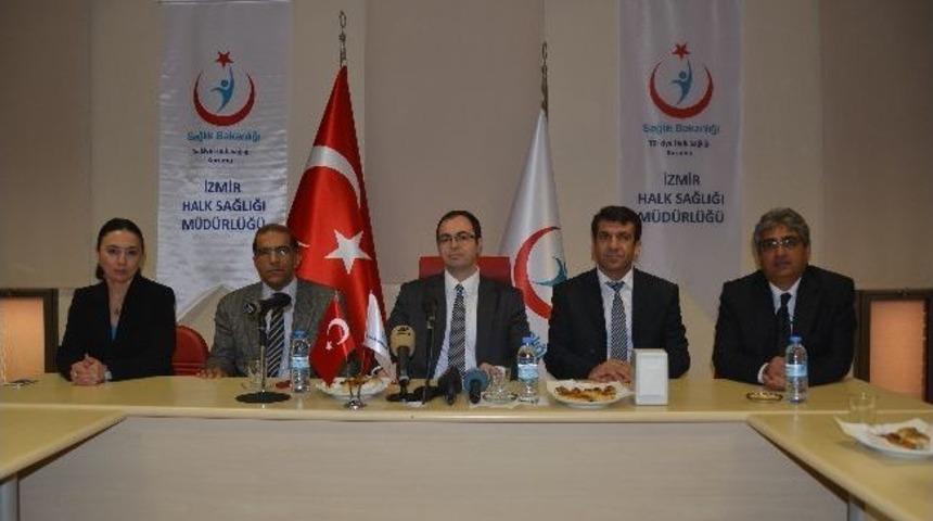 İzmir&rsquo;in Halk Sağlık&ccedil;ıları Eşofmanla İşe Gidecek