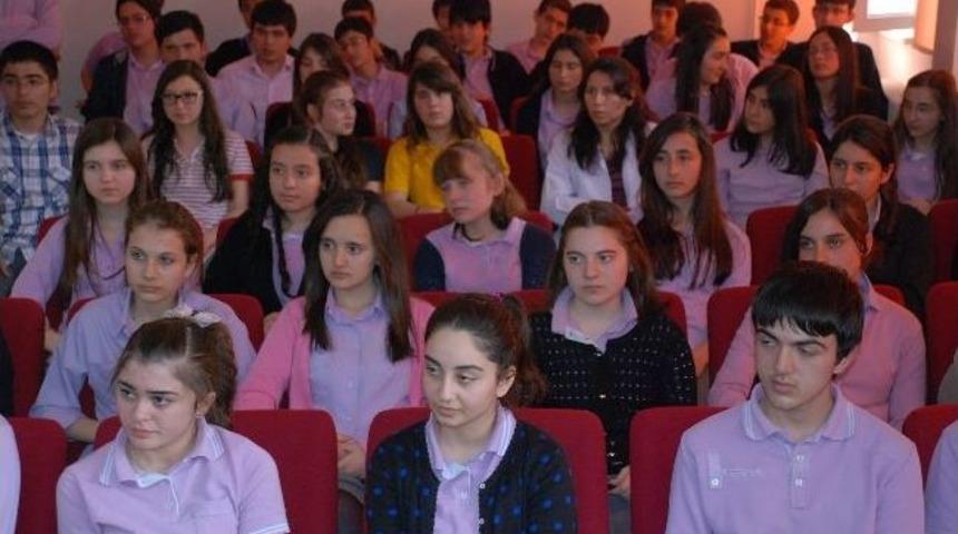 Engelliler Ve Aileleri Yaşam Hikayelerini G&ouml;zyaşı D&ouml;kerek Anlattı