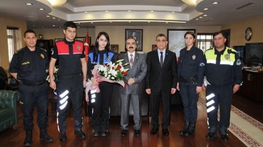 Emniyet M&uuml;d&uuml;r&uuml; Ahmet Zeki G&uuml;rkan'dan Vali Coş&rsquo;a Ziyaret