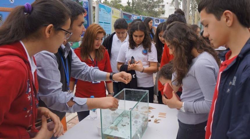 Su &Uuml;r&uuml;nleri Fak&uuml;ltesi, Liselilere Şenlikle Tanıtıldı