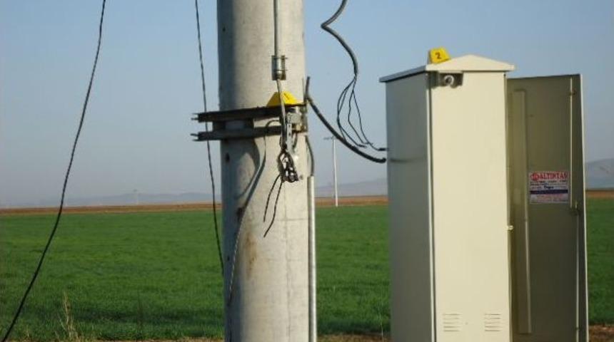 Kablo Hırsızları Tutuklandı