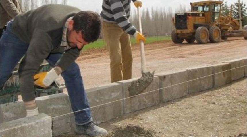 Yeni Şehir Parkında Hummalı &Ccedil;alışma