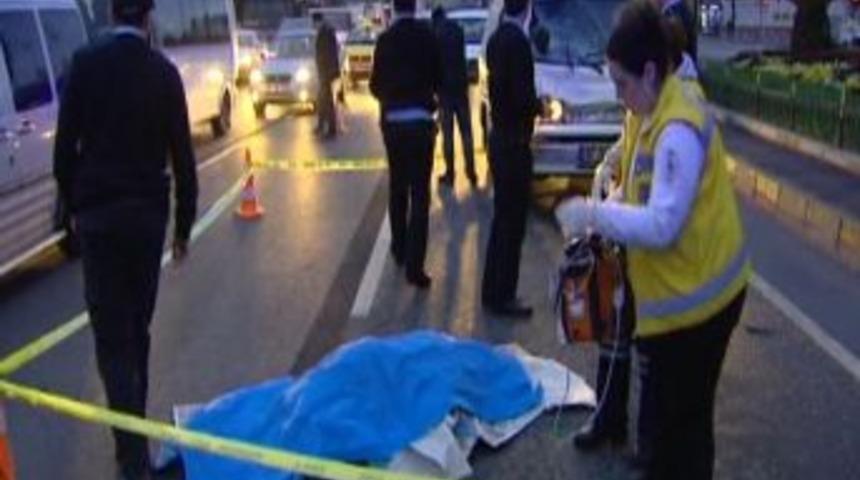 Karşıdan Karşıya Ge&ccedil;meye &Ccedil;alışırken Canından Oldu