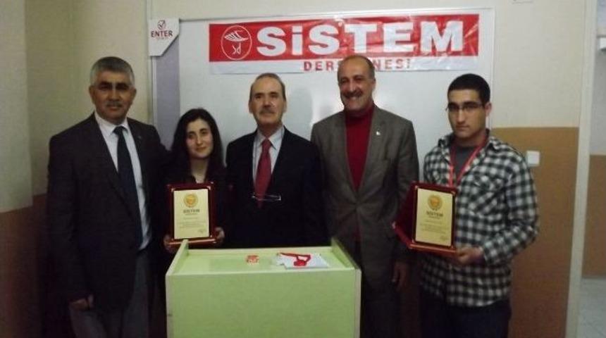 Başarının &Ouml;d&uuml;l&uuml; Altın