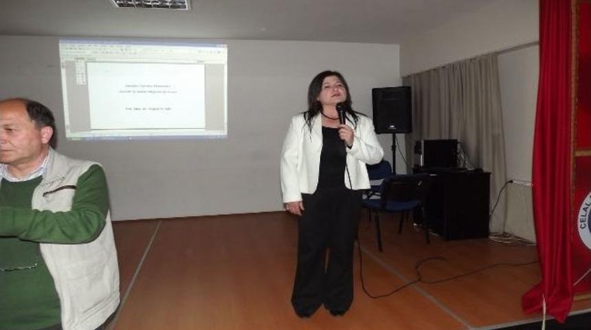 Kula Meslek Y&uuml;ksek Okulu'nda Beden Dili Eğitimi