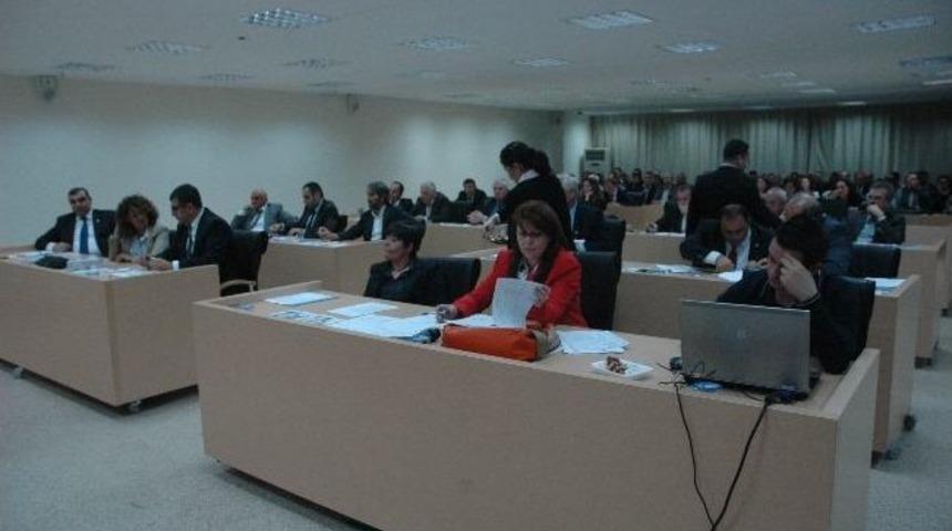 &Ccedil;orlu Belediyesi`nin Nisan Ayı Olağan Meclis Toplantısı Ger&ccedil;ekleştirildi