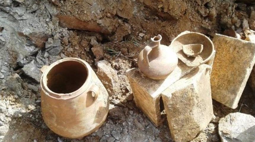 Sarıg&ouml;l&rsquo;de Tarladan Tarih &Ccedil;ıktı