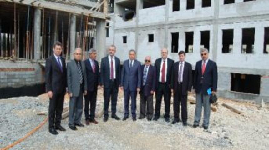 Aosb'de &Ouml;zel Teknik Meslek Lisesi'ne Kayıtlar Başladı