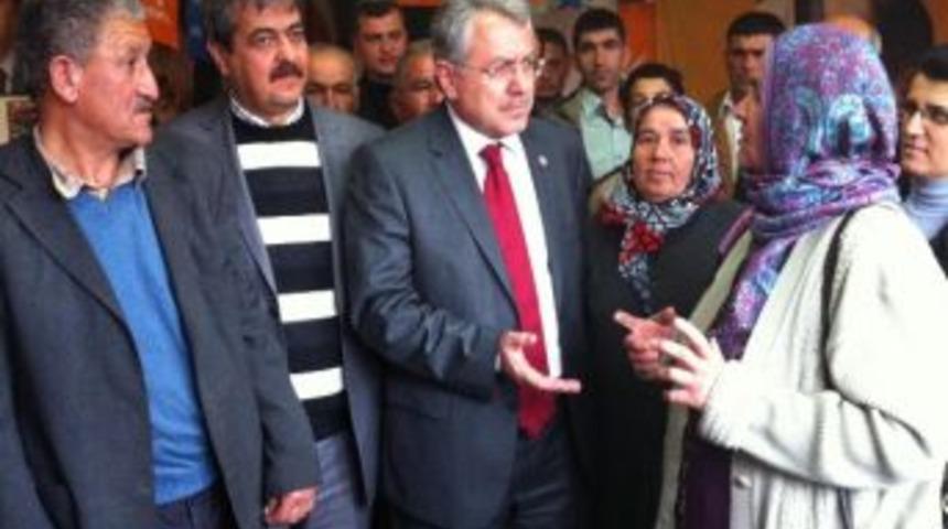 Milletvekili Y&uuml;ksel&rsquo;den Kooperatif &Uuml;yesi &Ccedil;ift&ccedil;ilere M&uuml;jde