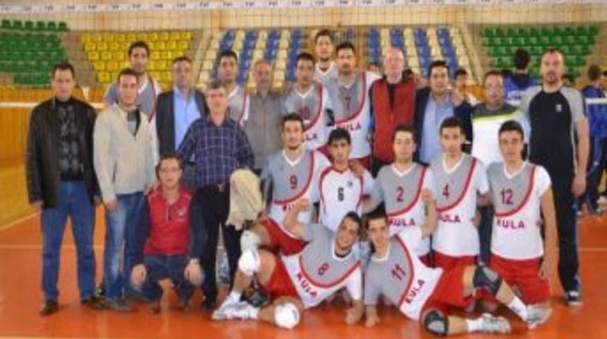 Kula Belediyespor Erkek Voleybol Takımı 2. Lige &Ccedil;ıktı