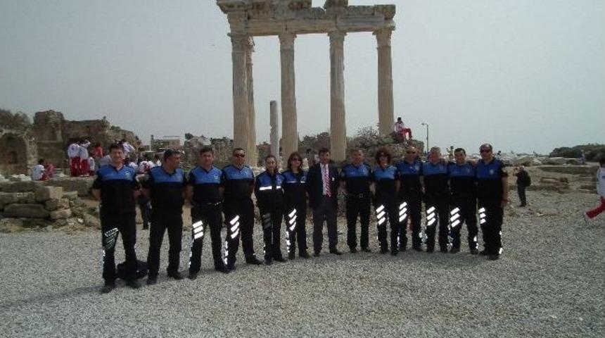 "hayata Pas Ver" &Ccedil;ocuklar Kurtulsun