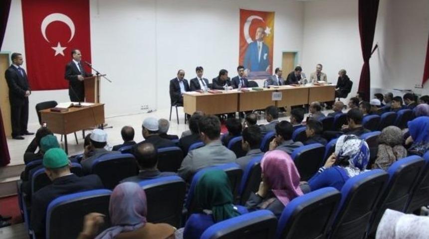 İmam Hatipler Arası Kur&rsquo;an-ı Kerim Ve Ezan Okuma Yarışması