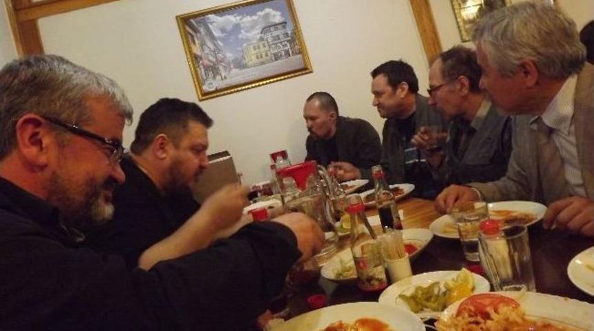 Tataristanlı Karikat&uuml;rc&uuml;ler Eskişehir'de