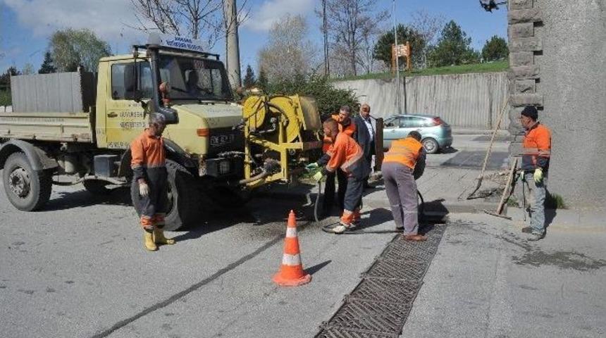 Izgara Ve Kanallara Bakım Ve Temizlik