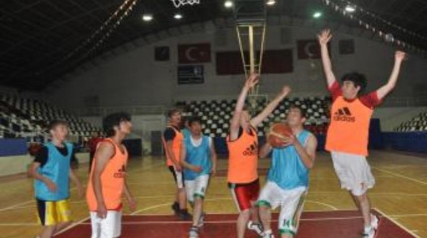 Malatya Basketbol, Anadolu Şampiyonası Hazırlıklarını S&uuml;rd&uuml;r&uuml;yor