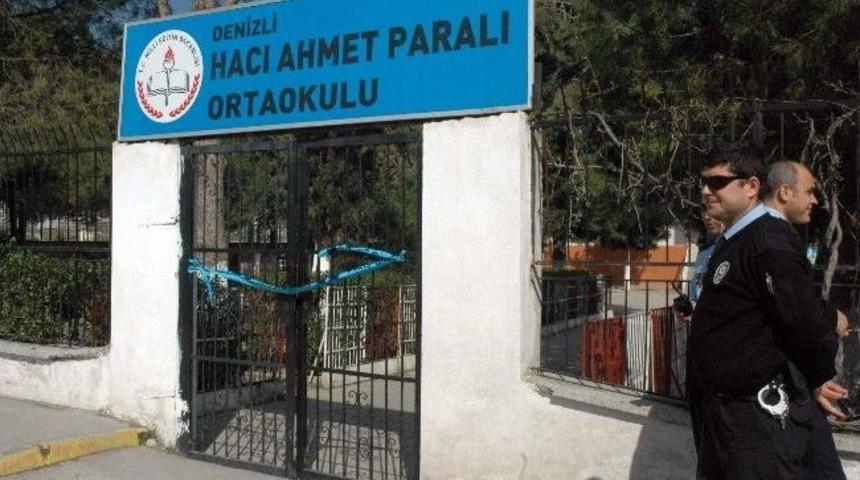 &Ccedil;atısı &Ccedil;&ouml;ken Okulda Sessizlik Hakim