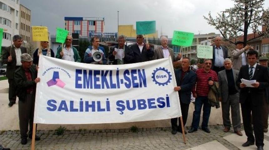 Disk, Salihli&rsquo;de Basın A&ccedil;ıklaması Yaptı