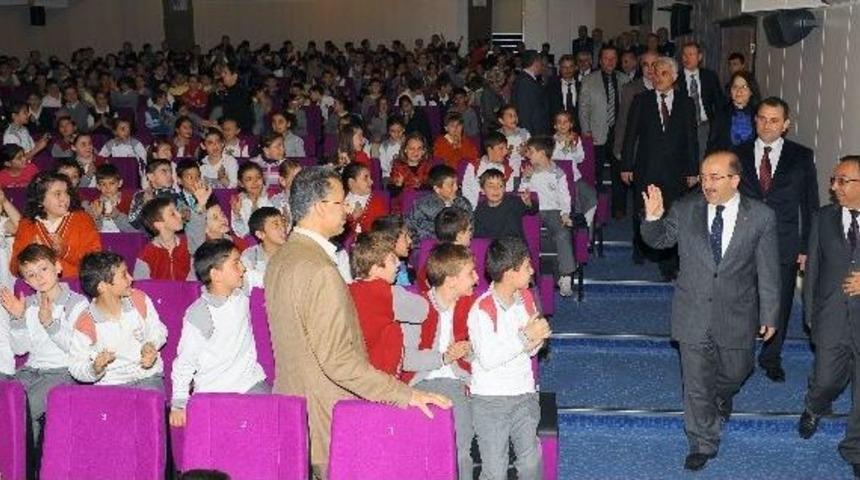 ‘temiz Türkiyem Çevre Çiçekleri’ Eğitim Projesi İle Çevre Müfettişleri Yetişiyor