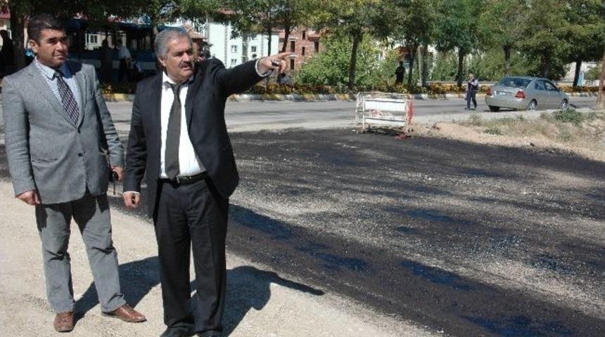 K&uuml;&ccedil;&uuml;k: "asfaltsız Yolumuz Kalmayacak"