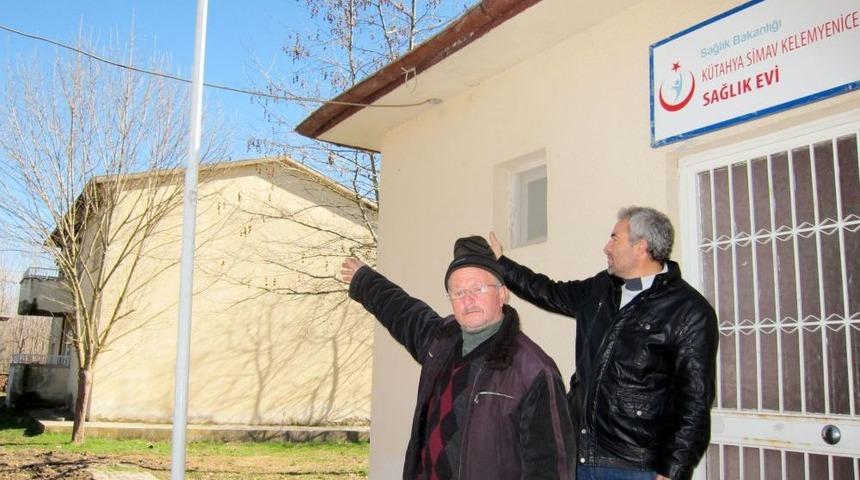Hekimler Yerleşmeyince Lojman Harabeye D&ouml;nd&uuml;