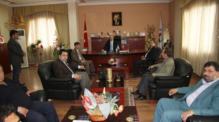 Başbakan'ın Verdiği &Ouml;d&uuml;le Memur Sen'den Tebrik Ziyareti