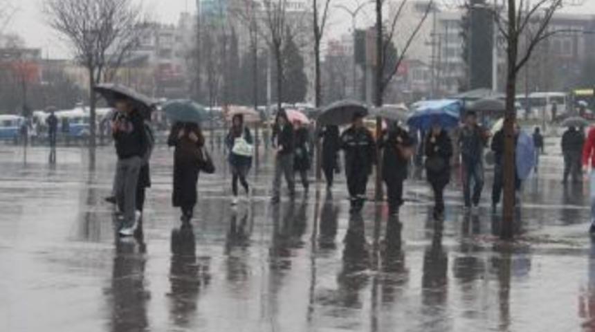 Bursa'da Yağmur
