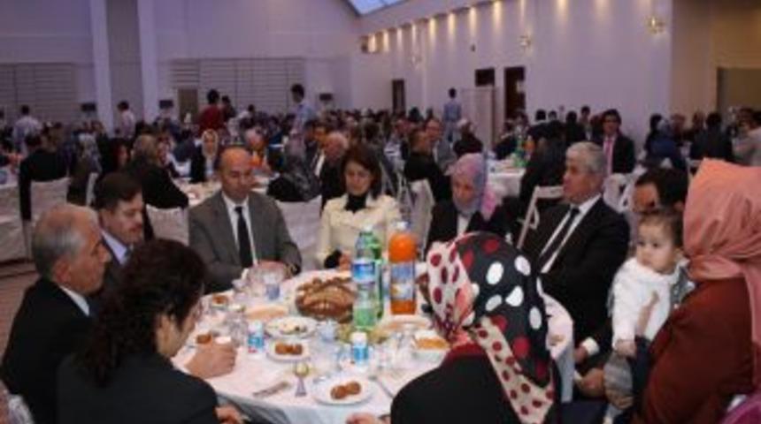 Uşak’ta Kutlu Doğum Programı Düzenlendi