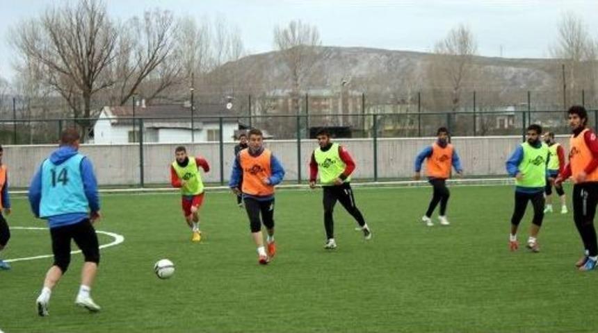 4 Eyl&uuml;l Belediyespor Silivrispor Ma&ccedil;ına Hazırlanıyor