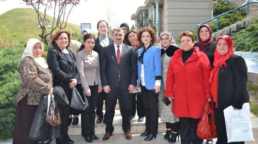 Başkan Köktaş, İlçe Kadın Kolları Başkanları Ile Bir Araya Geldi