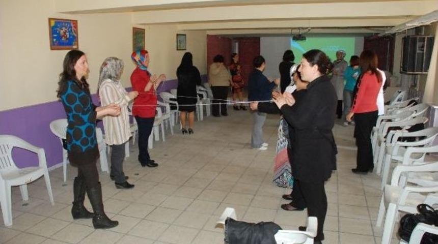 Didim&rsquo;de Veli Eğitimleri Hız Kesmeden S&uuml;r&uuml;yor