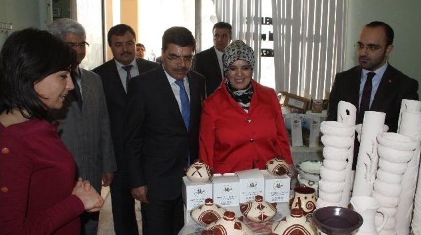 Vali Yılmaz, Belediye At&ouml;lyelerini Gezdi